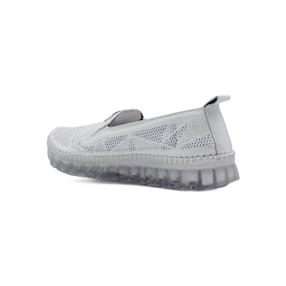 MR WHİTE TOKA DETAYLI ŞEFFAF TABAN HAKİKİ DERİ KADIN GÜNLÜK AYAKKABI - BEYAZ - 40