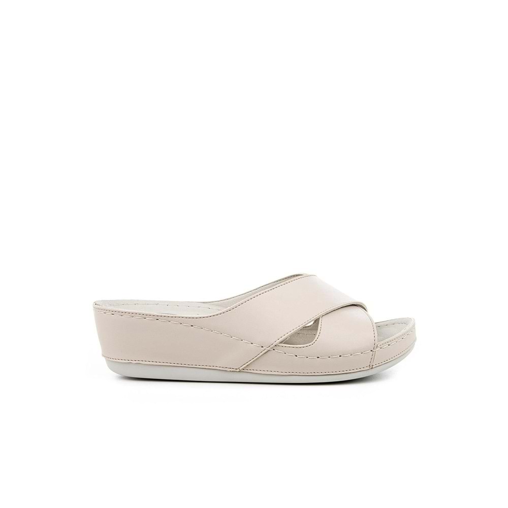 Muya Active Anatomik Taban Topuk Dikeni Dört Mevsim Kadın Terlik - Krem - 40