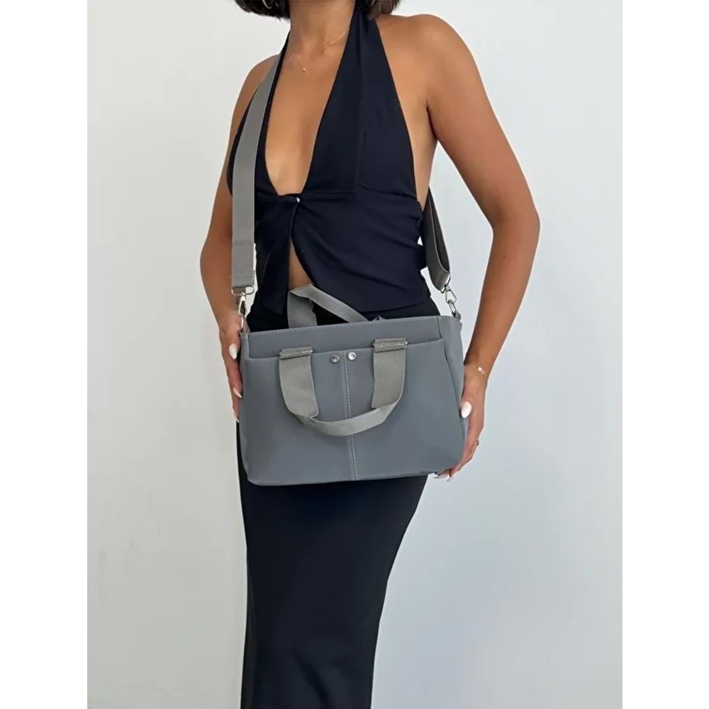 1070 Kadın Saten Çok Cepli Çapraz El ve Omuz Çantası - FÜME