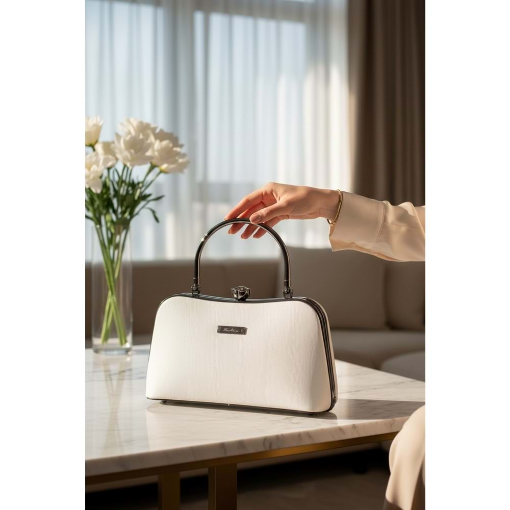 1120 Kadın Kutu El ve Omuz Çantası - BEYAZ
