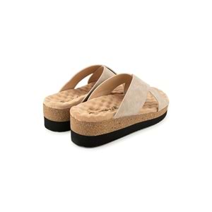 Muya Fast Anatomik Taban Topuk Dikeni Kadın Terlik - Krem - 40