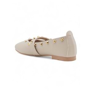 KAYGISIZ ZIMBA DETAYLI TOKALI KADIN BABET - KREM - 37