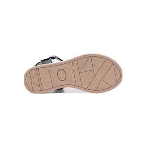 KAYGISIZ ÇAPRAZ KADIN SANDALET - SİYAH - 40