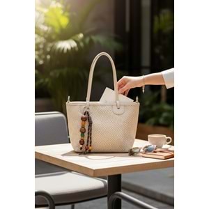 1040 Kadın Ahşap Boncuk Detaylı Hasır El ve Omuz Çantası - BEJ