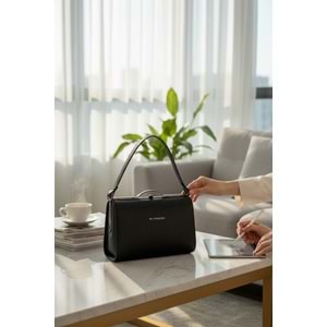 1090 Kadın Kutu El ve Omuz Çantası - SİYAH