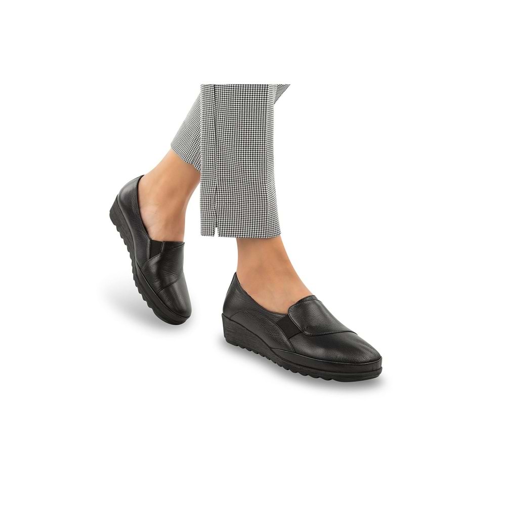 Muya Mary 6 Nokta Anatomik Taban Topuk Dikeni Hakiki Deri Kadın Ayakkabı - Siyah - 36