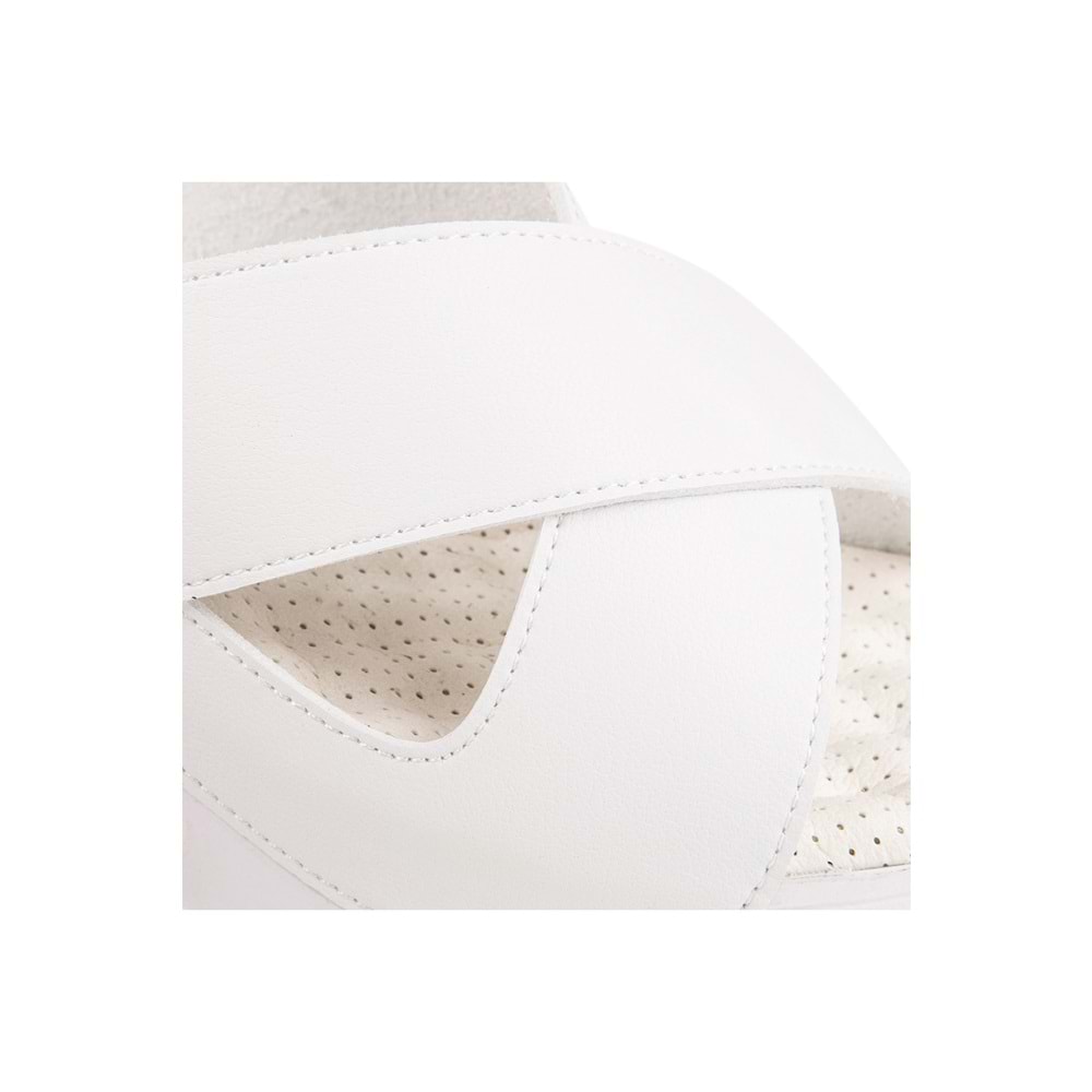 Muya Penelope Anatomik Air Max Tabanlı Topuk Dikeni Kadın Terlik - Beyaz - 40