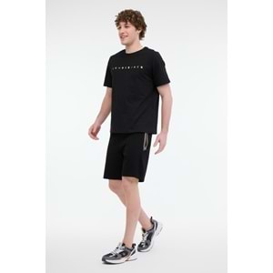 LUMBERJACK ML MESUS 11URBNG2022 5FX ERKEK KISA KOL TİŞÖRT - SİYAH - L