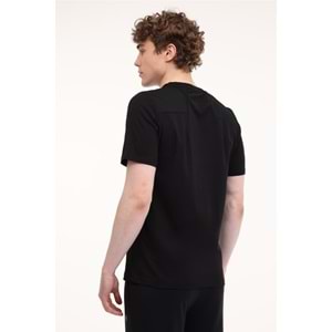 LUMBERJACK ML SONO 11ITL615 5FX ERKEK KISA KOL TİŞÖRT - SİYAH - L